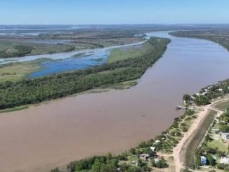 Reunión del Comité Provincial de Emergencia del Chaco por la crecida del río Paraná