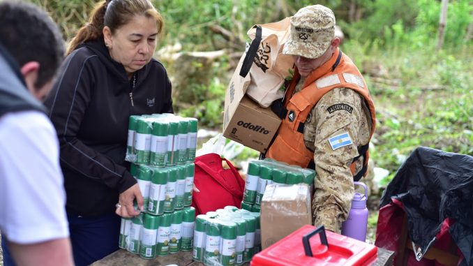 Operativo de asistencia del Gobierno del Chaco a familias de la Isla Soto
